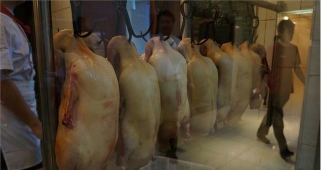 食王府单人通关策略是什么？如何独立完成食王府挑战？